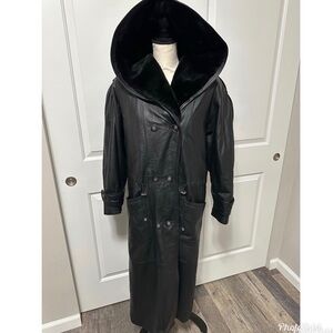 🌹HP🌹DONNA PELLE LONG VINTAGE TIMELESS BLACK LEATHER TRENCH COAT/W/ FUR HOOD/SZ S